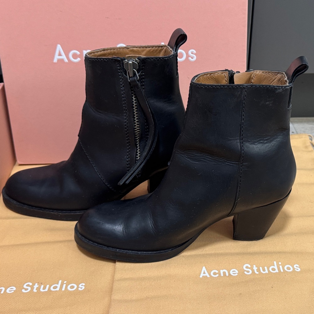 Acne Pistol Black Leather Heeled Ankle Booties sz 36
